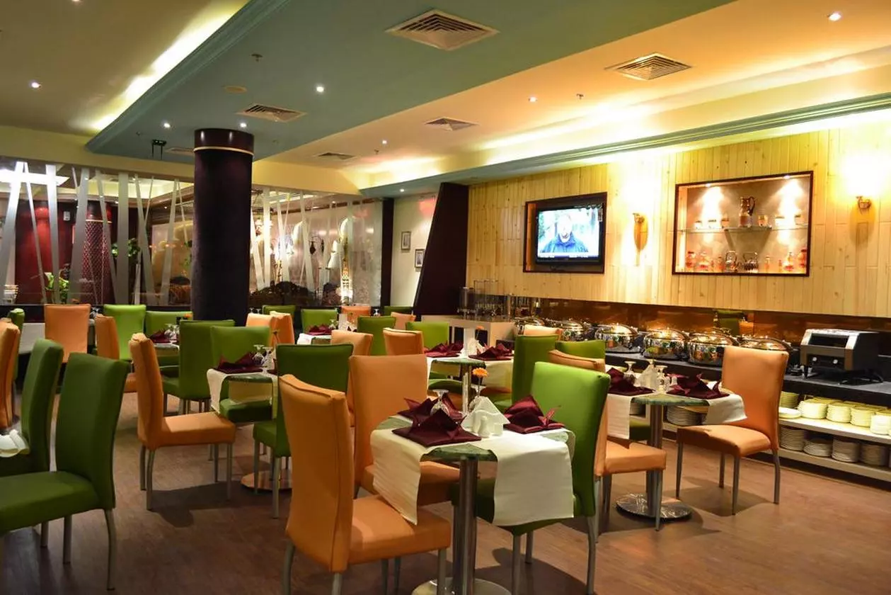 HOTEL PHOENIX_SHABAVIZ (10).jpg